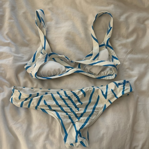 Billabong Blue and White Striped Bikini - Picture 3 of 4